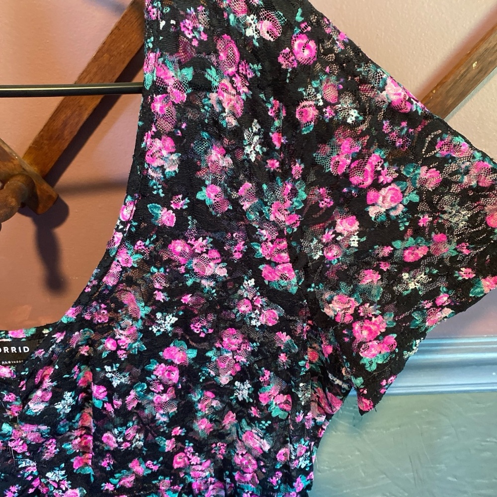 Torrid Lace Babydoll High Low Blouse - Picture 6 of 9
